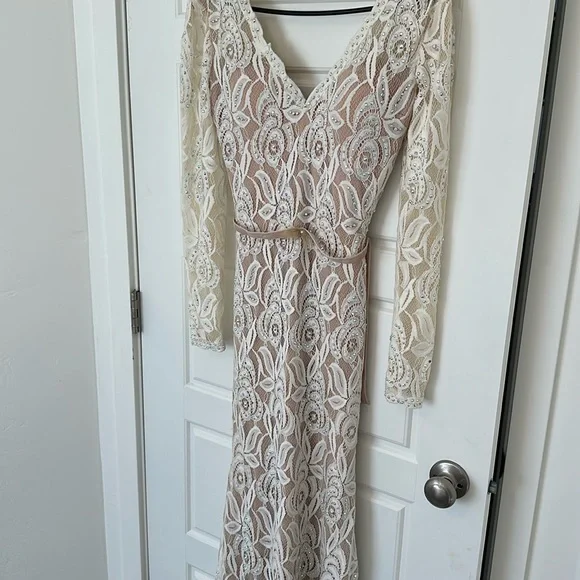 Jovani V-Neck Bridal Gown - Picture 5 of 10